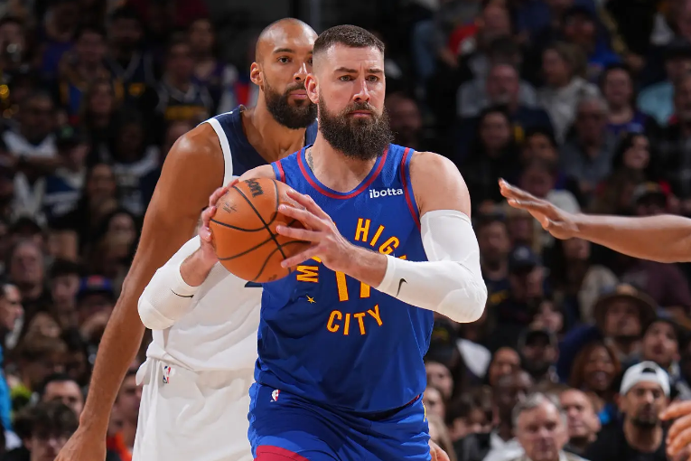 星空体育首页-心态已经完全变了，掘金替补中锋甚至给人一种在场上摆烂的感觉？