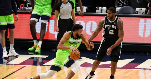 星空体育首页-唐斯复出未助球队止颓 再战马刺他们誓要终结连败